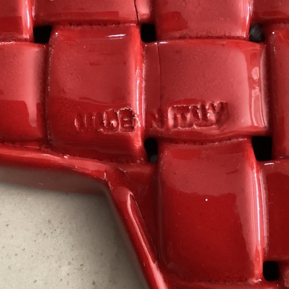 Heart-Shaped Decorative Dish - Picture 4 of 4